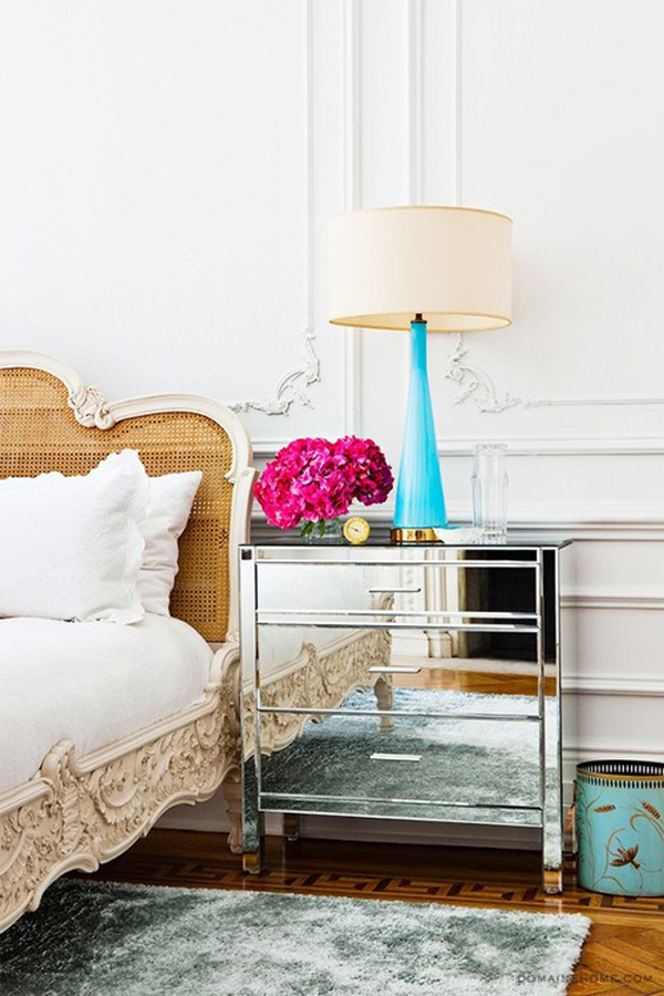 nightstand-Less-is-More