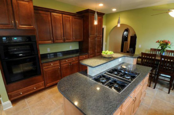 kitchen-islands-with-cooktops
