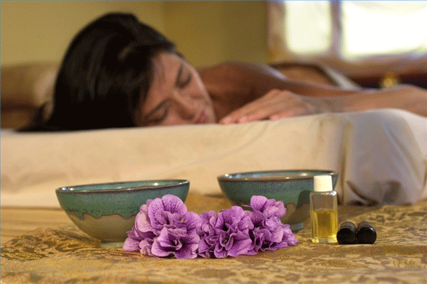Aroma-Therapy-essential-oils