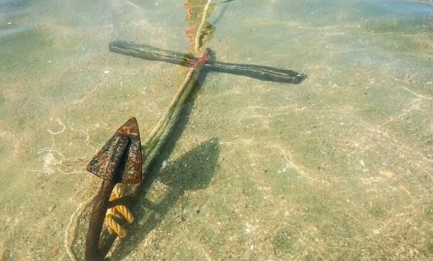 Right-Boat-Anchor-Winch