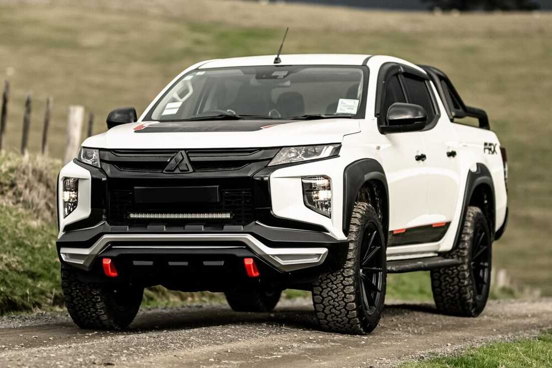 mitsubishi triton exhaust